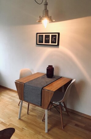 Dining - Apartment No. 2 in the Main House – bright, cozy, and well equipped (Havixbeck)