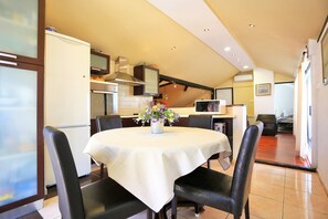 Dining - Amazing Sea View And Very Close To Sandy Beach (Zadar)