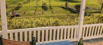 Secluded 19th century Farmhouse with mountain views