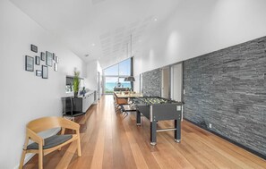 Spielezimmer