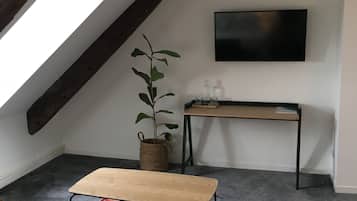 Deluxe-Doppelzimmer (1) | Individuell dekoriert, Schreibtisch, laptopgeeigneter Arbeitsplatz