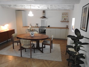 Duplex | Private kitchen | Electric kettle