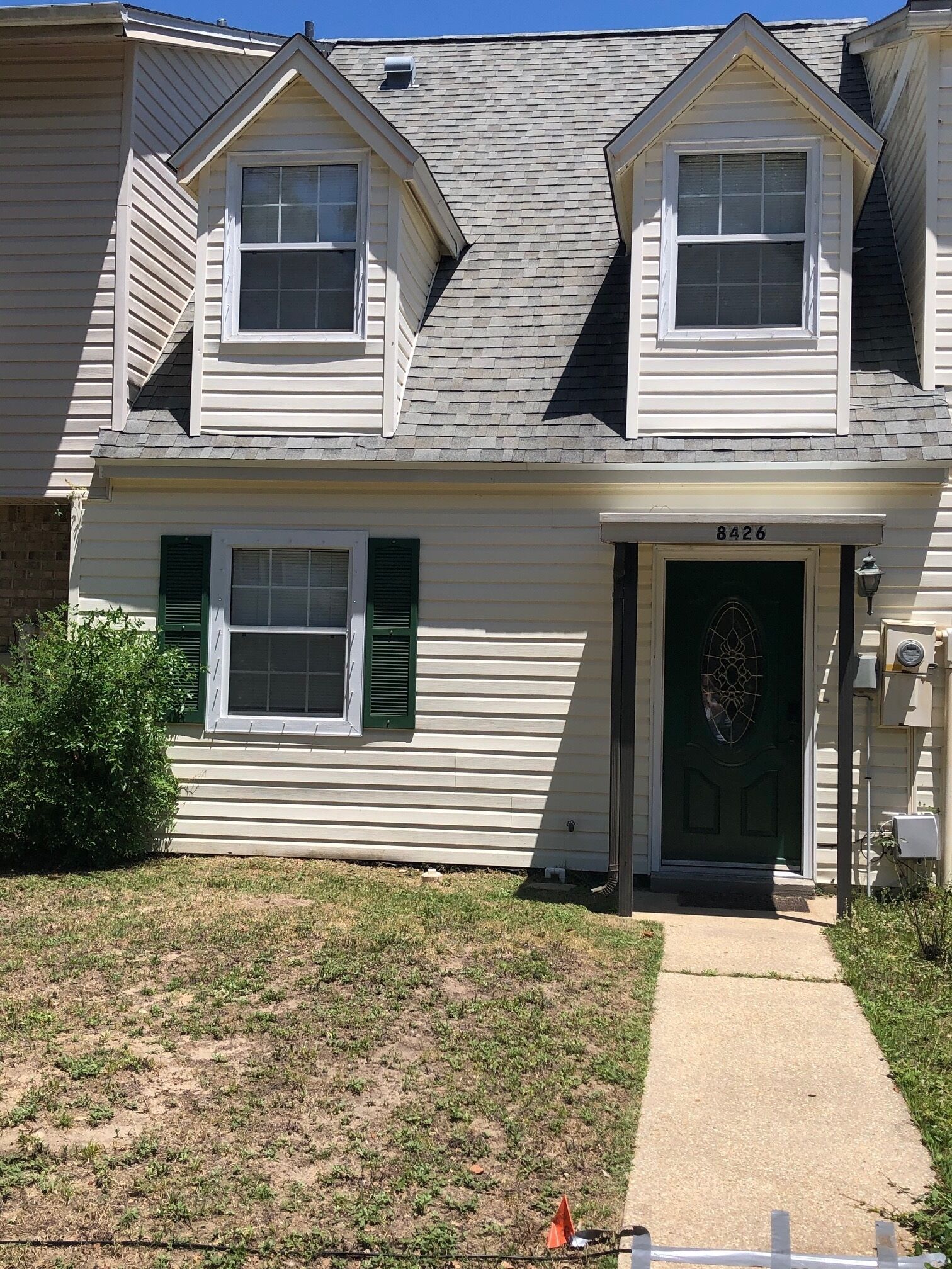 "Villa Verde" Townhome for Four