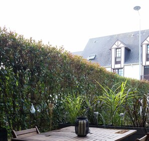 Buiten dineren