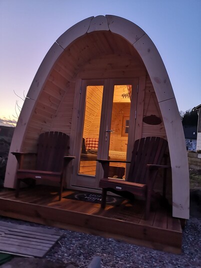 Romantic wooden igloo with optional outdoor whirlpool