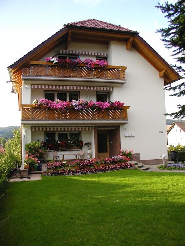 Exterior - Villa Bellevue in Frau-Holle-Land (Waldkappel)