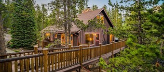 True Secluded Cabin In The Woods. Creek & Wildlife