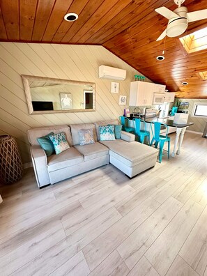 TV connectée, chaîne hi-fi