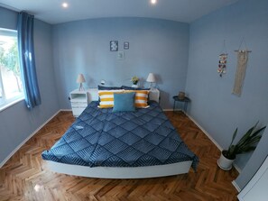 1 bedroom, iron/ironing board, WiFi