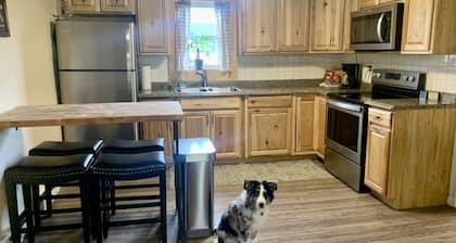 Less than 2 miles from Smoke Hole Pet Friendly