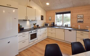 Fridge, oven, dishwasher, coffee/tea maker