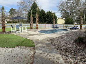 Outdoor pool - NEW 2024 in ground pool!!
House near Emerald Isle (Cape Carteret)
