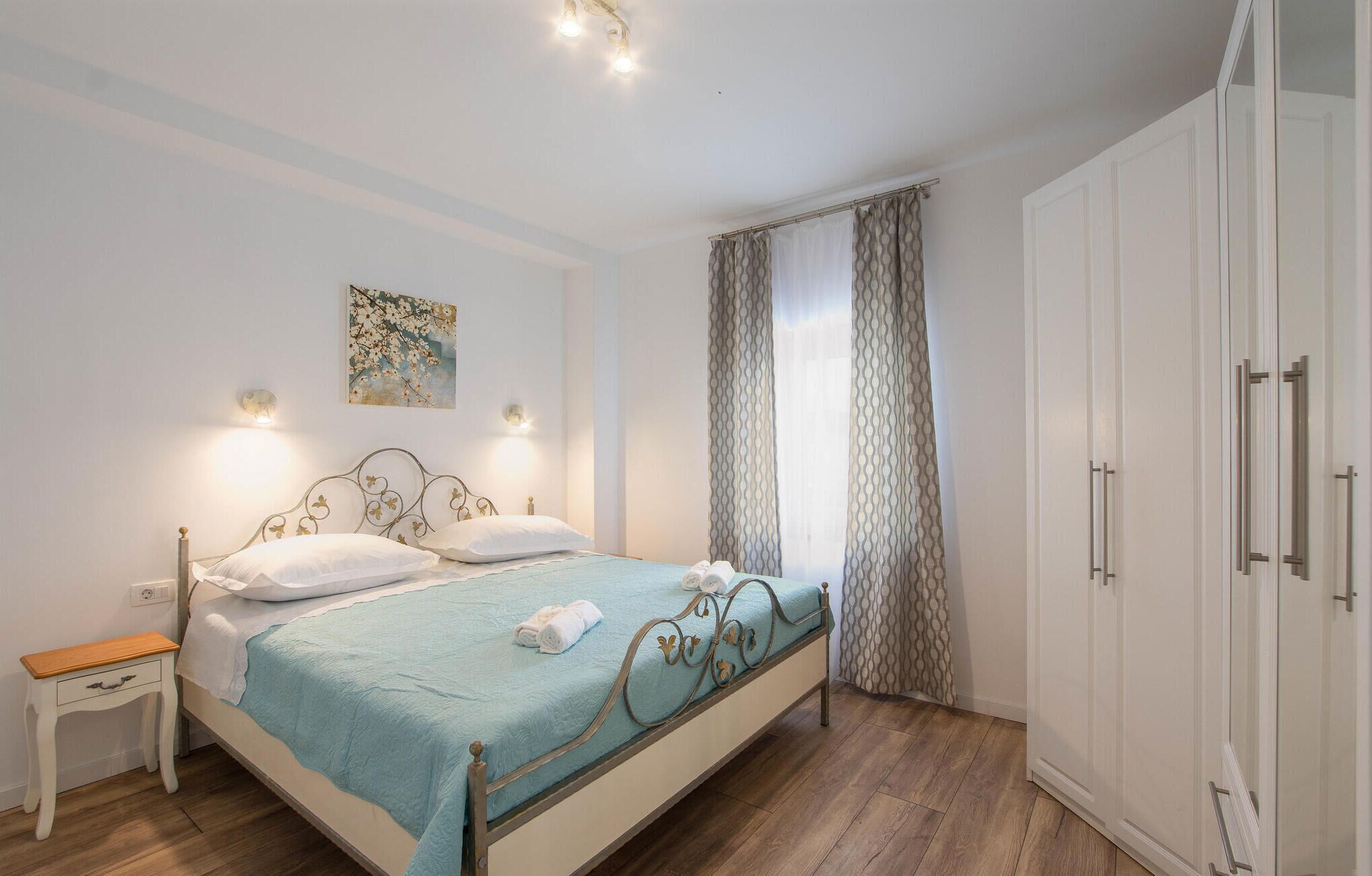 3 dormitoris, un bressol de viatge, wifi gratuïta i roba de llit 