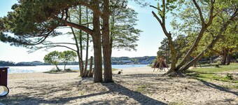 Beautiful home in Søgne with WiFi