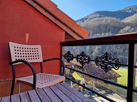 Apartamento, baño privado, vistas a la montaña (4) | Vistas desde el alojamiento