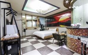 华丽客房 (Semi-Deluxe) | 特色装修、特色家居、免费 WiFi