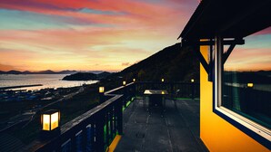 Room (Pink) | View from room - Moonlight 2g Pension (Namhae)