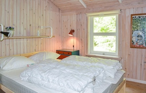 2 chambres, lit de bébé portatif, accès au Wi-Fi (inclus)