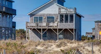 Direct Oceanfront 4 Bedroom Home - Private Beach Unobstructed Views