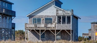 Direct Oceanfront 4 Bedroom Home - Private Beach Unobstructed Views