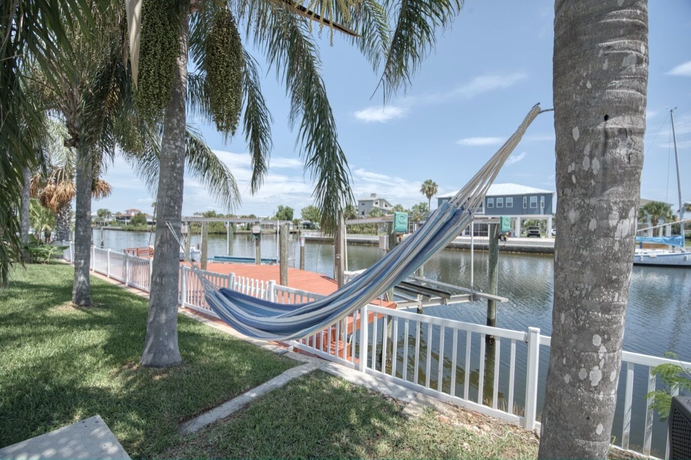 Entire Home, Direct Gulf Access, West Sunsets, Come Relax
