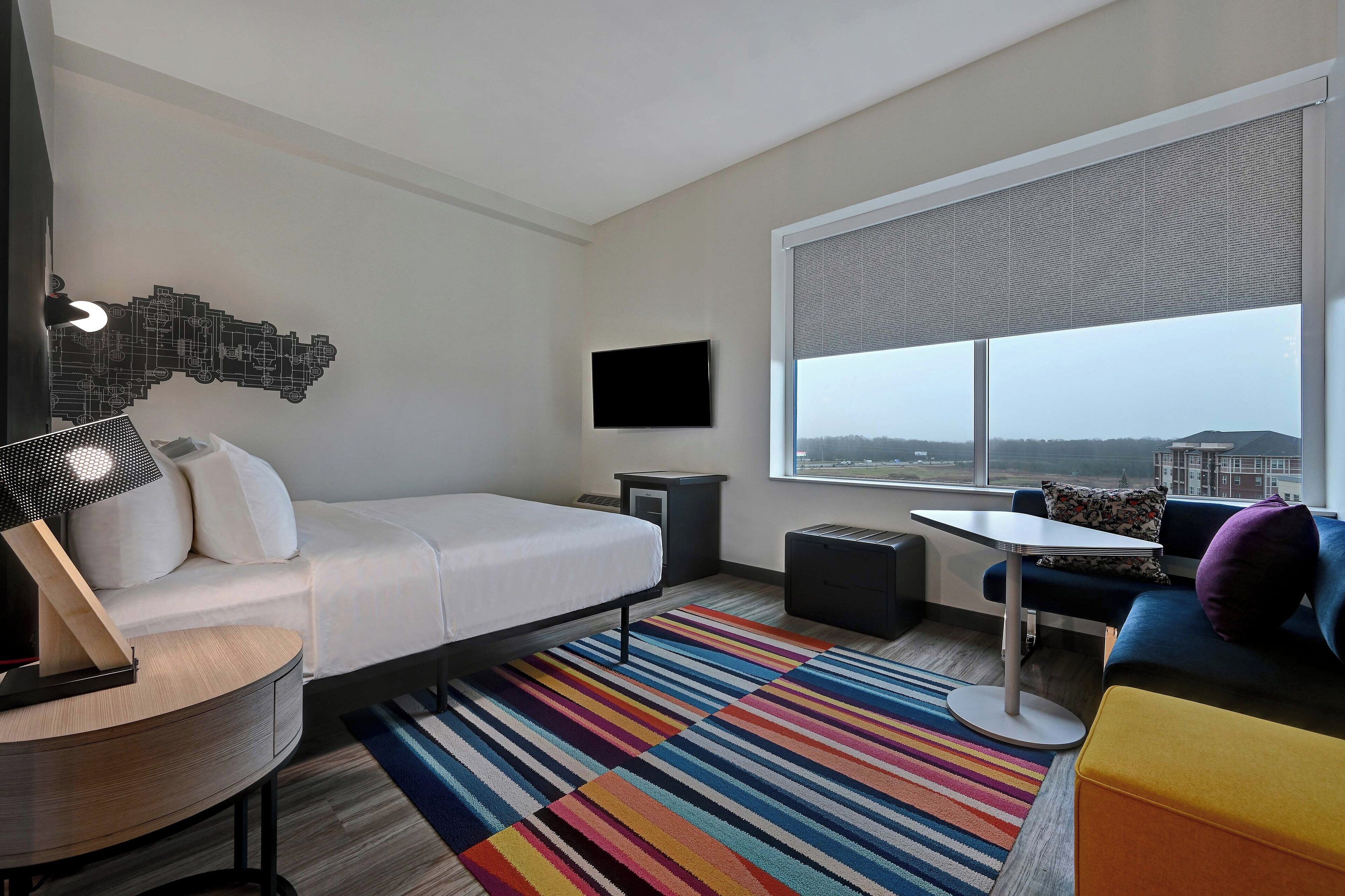 in-room safe, individually furnished, desk, laptop workspace