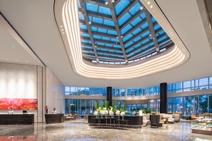 Exterior - Crowne Plaza Shanghai Hongqiao by IHG (Shanghai)