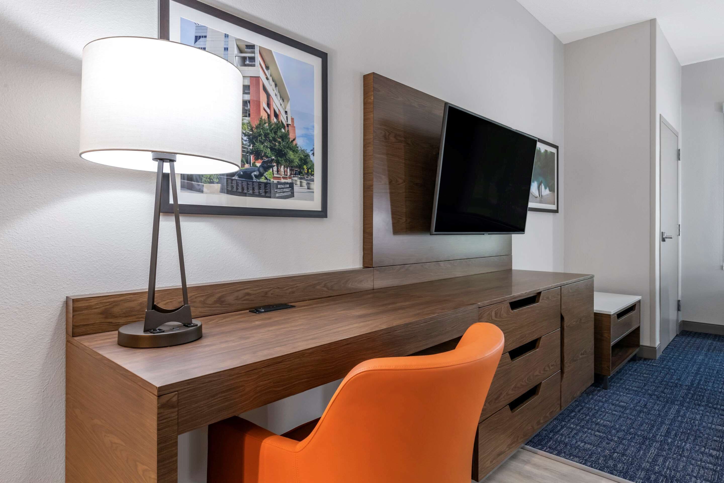 suite, 1 king bed, non smoking | premium bedding, memory-foam beds, desk, laptop workspace