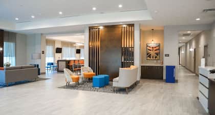 Comfort Suites Gainesville near University