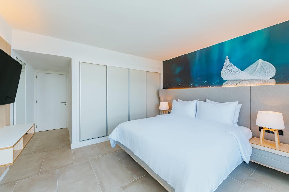 Suite, 1 King-Bett, Meerblick (King Bed)