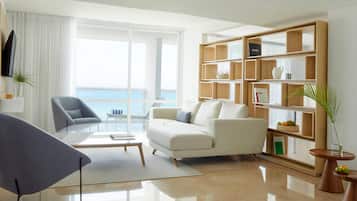 Suite, Non Smoking, Ocean View (2 King & 2 Single Beds) | Premium bedding, memory foam beds, in-room safe, iron/ironing board