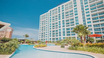 3 outdoor pools, cabanas (surcharge), pool umbrellas