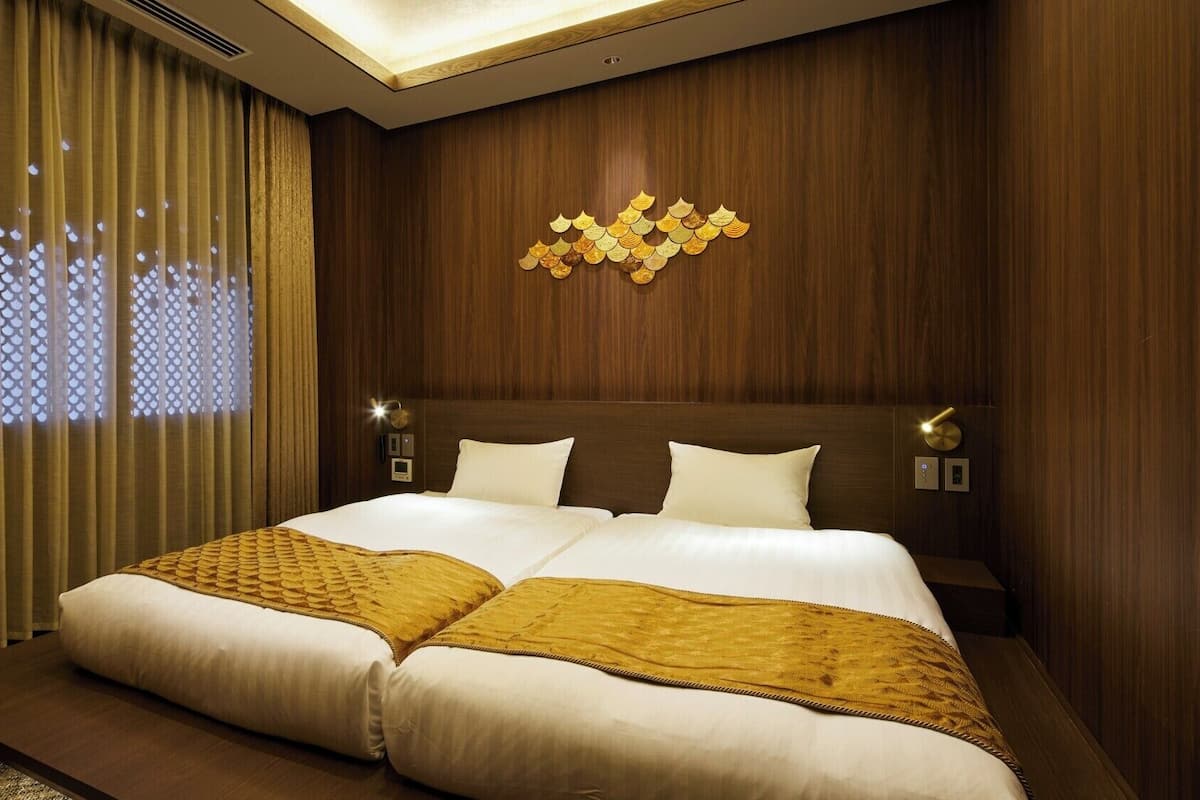 Executive Room, Berbilang Katil, Non Smoking, Kitchen | Dihias secara berasingan, langsir/tirai gelap terus, kalis bunyi