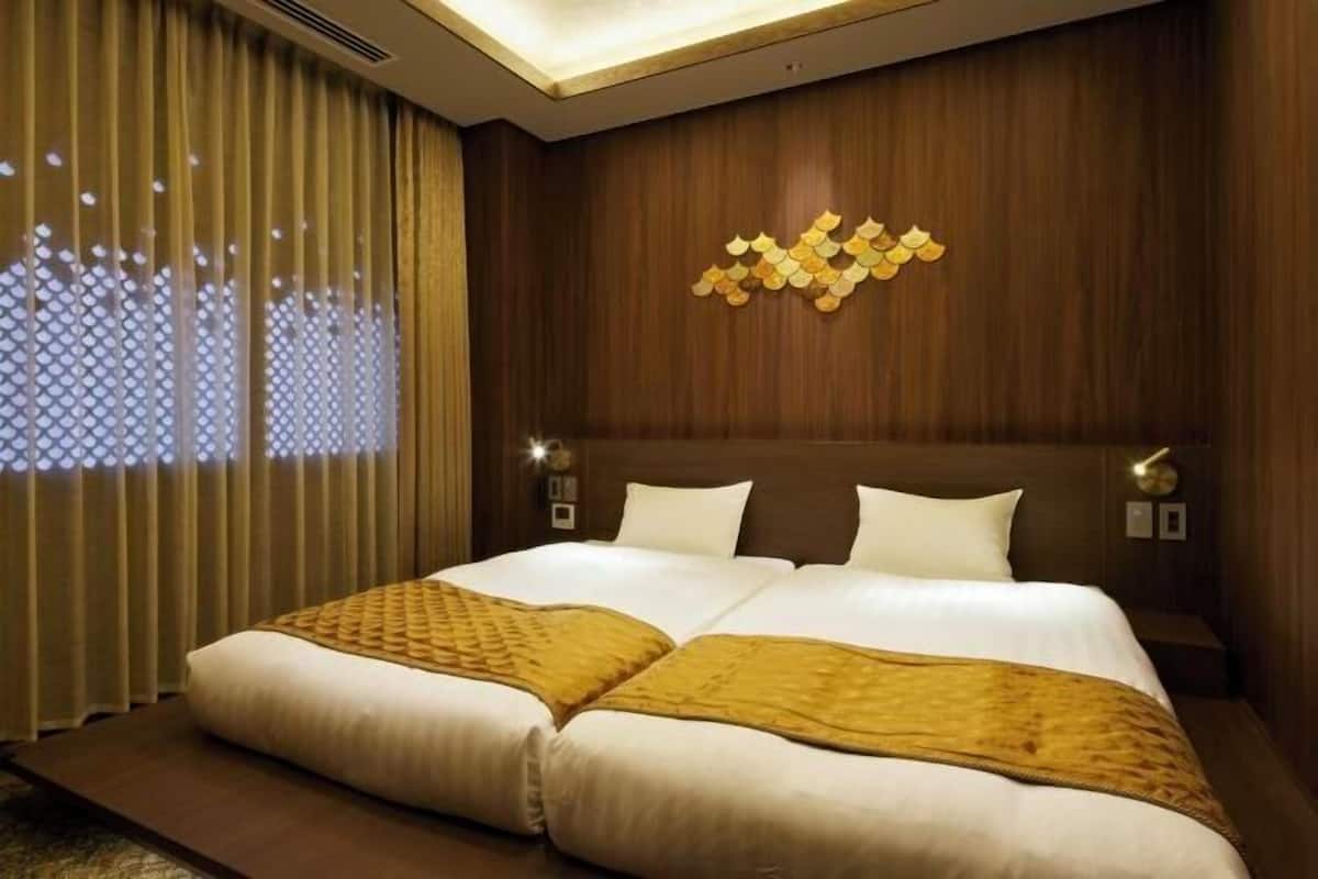 Individueel gedecoreerd, verduisterende gordijnen, geluiddichte muren