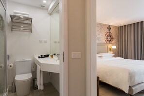 Bathroom - Four Points By Sheraton Sesimbra (Sesimbra)