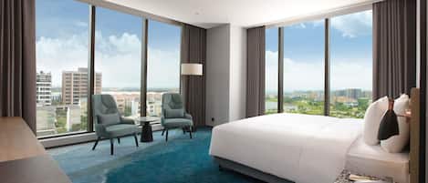 In-room safe, desk, blackout drapes, free WiFi