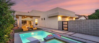 Marilyn by AvantStay | Mins to Old Town La Quinta!