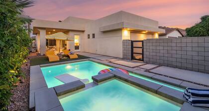 Marilyn by AvantStay | Mins to Old Town La Quinta!