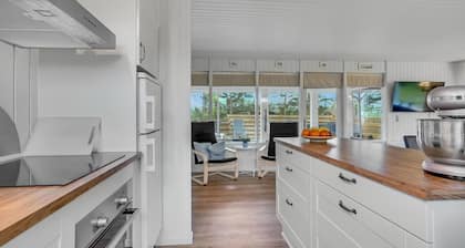 Awesome home in Hjørring with WiFi