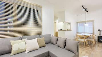 Habitación | Zona de estar | Una televisión de pantalla plana
