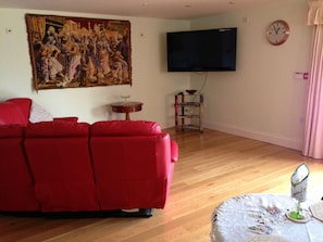 Room, 1 Bedroom, Smoking, Patio | Room amenity