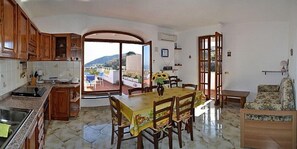 公寓, 3 间卧室, 吸烟房, 露台 | 餐厅