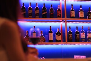 Bar (en la propiedad)