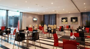 Dining - First Royal Hotel Apartment (Dubai)