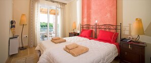 Villa, 3 Bedrooms, Accessible, Smoking