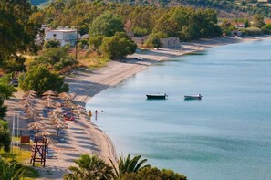 Beach - Self-catering Luxury Stone Holiday Villa With Infinity Pool and Panoramic View (East Mani)