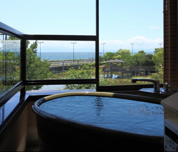 Hot springs - Hamakogetsu (Nagahama)