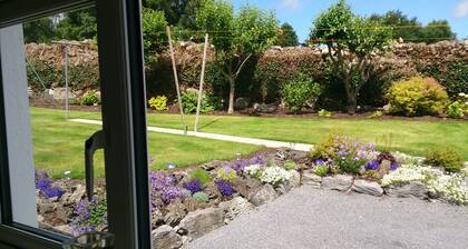 Villa Pio Luxury Apartment 3km From Historic Cong, Ashford Castle, Ashford Lodge