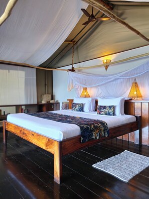 Standard Room | Premium bedding, minibar, individually furnished, bed sheets - Fundu Lagoon (Pemba Island)