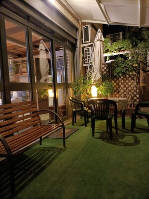 Casa, 1 quarto, para fumantes, terraço | Opções para refeição ao ar livre